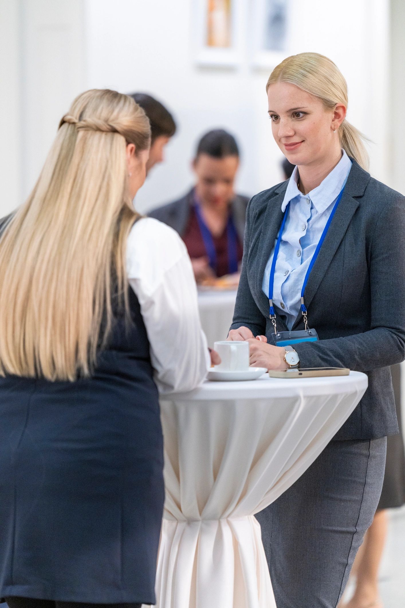 Event planning consultation for a luxury celebration